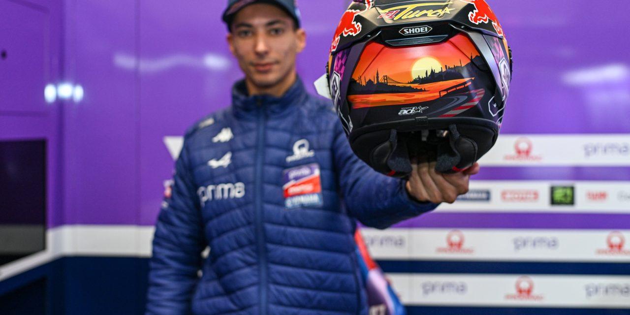 MotoGP 26 : en Autriche, Toprak Razgatlıoğlu portera un casque imaginé par un joueur