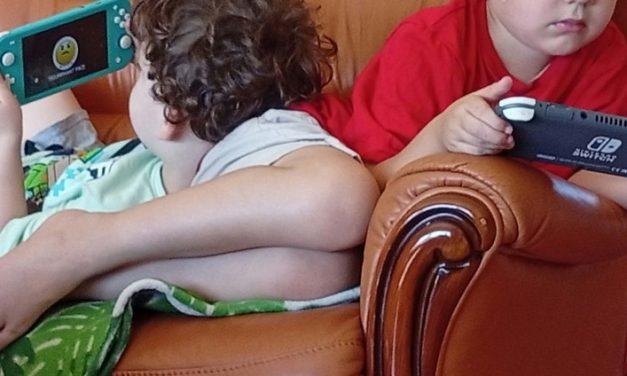« Entrez dans leur jeu » : le jeu vidéo veut aider les parents à reprendre la manette
